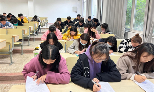 图片2_副本.png 图片2_副本.png