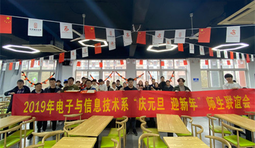 ab64cc961e395727_副本.jpg ab64cc961e395727_副本.jpg